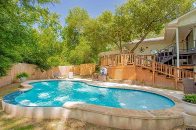 PRICED WELL BELOW APPRAISAL VALUE!! Beautiful 3/2/2 plus office on Hide-A-Way Lake Golf Course in Texas - for sale on GolfHomes.com, golf home, golf lot