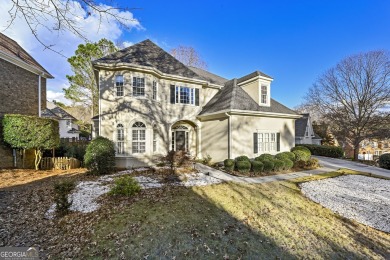 A  beautiful traditional-style home with 5 bedrooms, 4 1/2 on Horseshoe Bend Country Club in Georgia - for sale on GolfHomes.com, golf home, golf lot