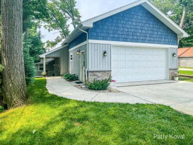 Gorgeous 3 bedrooms & 3 1/2 baths home includes choice of 2 on Orchard Hills Golf Course in Michigan - for sale on GolfHomes.com, golf home, golf lot