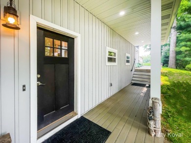 Gorgeous 3 bedrooms & 3 1/2 baths home includes choice of 2 on Orchard Hills Golf Course in Michigan - for sale on GolfHomes.com, golf home, golf lot