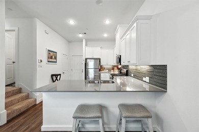 Modern  updated townhouse in the prime North Richland Hills on Iron Horse Golf Course in Texas - for sale on GolfHomes.com, golf home, golf lot