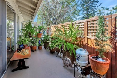 Beautifully located second-floor residence overlooking a on Leisure Village Par 3 Golf Course in California - for sale on GolfHomes.com, golf home, golf lot