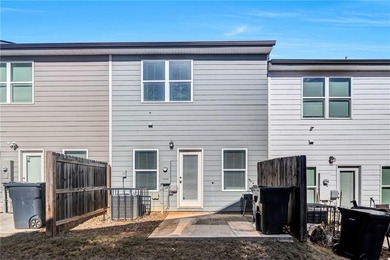 This beautifully maintained 3-bedroom, 2.5-bath townhome in the on Browns Mill Golf Course in Georgia - for sale on GolfHomes.com, golf home, golf lot