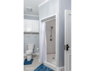 Charming Broadmoor Home!!
Welcome to 3420 Coldwell Street, a on Querbes Park Golf Course in Louisiana - for sale on GolfHomes.com, golf home, golf lot