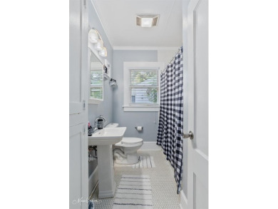 Charming Broadmoor Home!!
Welcome to 3420 Coldwell Street, a on Querbes Park Golf Course in Louisiana - for sale on GolfHomes.com, golf home, golf lot