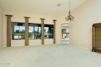 This wonderful SONOMA MODEL in Sun Lakes, Oakwood CC is on the on Oakwood Golf Club  in Arizona - for sale on GolfHomes.com, golf home, golf lot