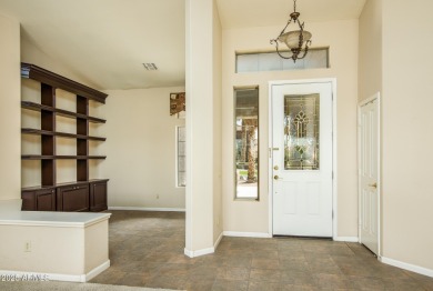 This wonderful SONOMA MODEL in Sun Lakes, Oakwood CC is on the on Oakwood Golf Club  in Arizona - for sale on GolfHomes.com, golf home, golf lot