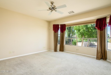 This wonderful SONOMA MODEL in Sun Lakes, Oakwood CC is on the on Oakwood Golf Club  in Arizona - for sale on GolfHomes.com, golf home, golf lot