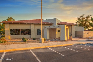 Topaz on .25 Lot with Mountain Views.  Freshly Painted Interior on Saddlebrooke Golf Course in Arizona - for sale on GolfHomes.com, golf home, golf lot
