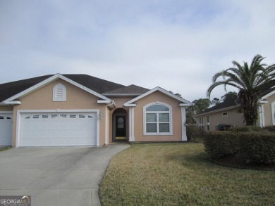 Spacious 3 bedroom 2 bath with bonus room townhome in Laurel on Laurel Island Links in Georgia - for sale on GolfHomes.com, golf home, golf lot