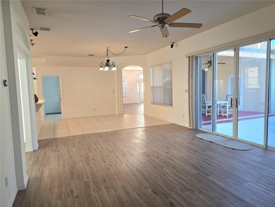 Under contract-accepting backup offers. Amazing price for this on Plantation Golf Club in Florida - for sale on GolfHomes.com, golf home, golf lot