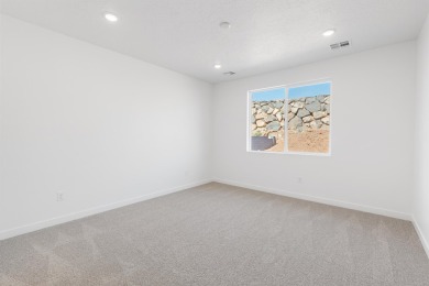 Quick move in! Ask about our closing cost offers and rate buy on Copper Rock Golf Course in Utah - for sale on GolfHomes.com, golf home, golf lot
