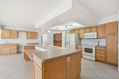 This home is perfectly situated minutes from golf, shopping, and on Stardust Golf Course in Arizona - for sale on GolfHomes.com, golf home, golf lot