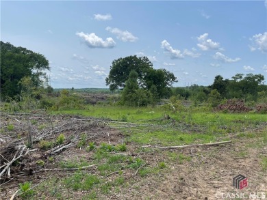 Surveyed at 95.25 acres with almost 836 ft of paved road on Uncle Remus Golf Course in Georgia - for sale on GolfHomes.com, golf home, golf lot