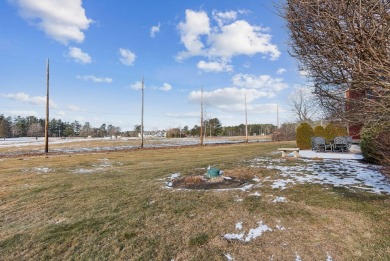 Impeccably maintained 2 bedroom second floor condo in Country on Augusta Country Club in Maine - for sale on GolfHomes.com, golf home, golf lot