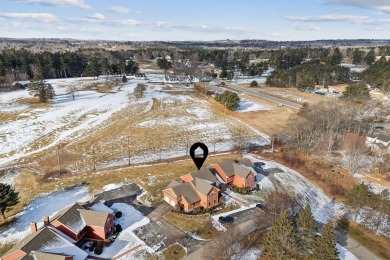 Impeccably maintained 2 bedroom second floor condo in Country on Augusta Country Club in Maine - for sale on GolfHomes.com, golf home, golf lot