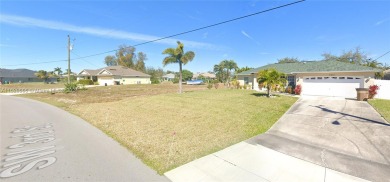 10,250sf Residential lot for Sale. Build your dream home along on Palmetto-Pine Country Club in Florida - for sale on GolfHomes.com, golf home, golf lot