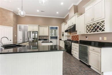 This seller's transfer, is your buyers gain!! Experience the on Oak Harbor Golf Club in Louisiana - for sale on GolfHomes.com, golf home, golf lot