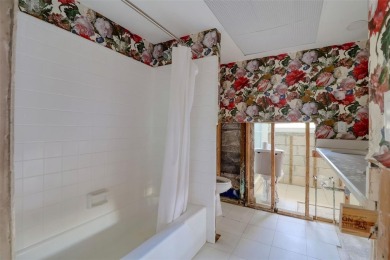 Under contract-accepting backup offers. This three-bedroom two on Pasadena Yacht and Country Club in Florida - for sale on GolfHomes.com, golf home, golf lot