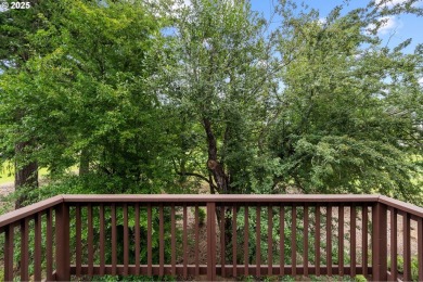 Calling all golf lovers! This lovely tri-level contemporary on  in Oregon - for sale on GolfHomes.com, golf home, golf lot