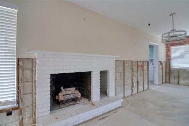 Under contract-accepting backup offers. This three-bedroom two on Pasadena Yacht and Country Club in Florida - for sale on GolfHomes.com, golf home, golf lot