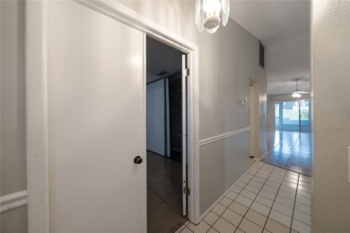 Priced to Sell! This villa features tile floors throughout and a on Innisbrook Resort and Golf Club in Florida - for sale on GolfHomes.com, golf home, golf lot
