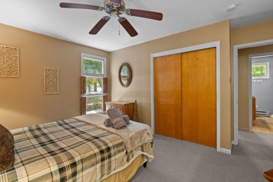 Charming Mountain-Style Ranch in Split Rock Resort - Walk to the on Split Rock Resort and Country Club in Pennsylvania - for sale on GolfHomes.com, golf home, golf lot