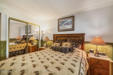 Excellent location and natural light in this end-unit, 3 on  in Colorado - for sale on GolfHomes.com, golf home, golf lot