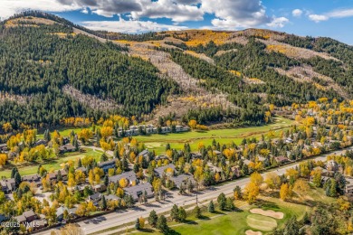 Excellent location and natural light in this end-unit, 3 on  in Colorado - for sale on GolfHomes.com, golf home, golf lot