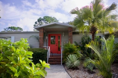 Anxious Seller- Relocating, Make Offer.   Enjoy stunning sunsets on Pine Lakes Country Club in Florida - for sale on GolfHomes.com, golf home, golf lot