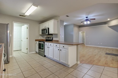 Discover this fantastic home nestled in the north end of Hickory on Mississippi National Golf Course in Mississippi - for sale on GolfHomes.com, golf home, golf lot