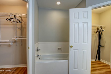 Discover this fantastic home nestled in the north end of Hickory on Mississippi National Golf Course in Mississippi - for sale on GolfHomes.com, golf home, golf lot