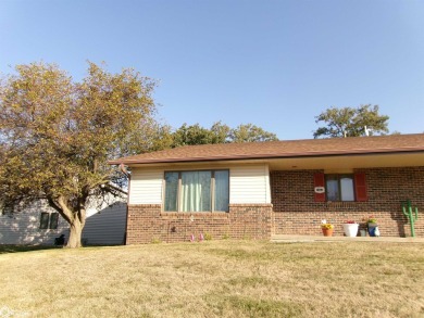 Two-bedroom condo located close to Anita golf course and Lark on Crestwood Hills Golf Course in Iowa - for sale on GolfHomes.com, golf home, golf lot