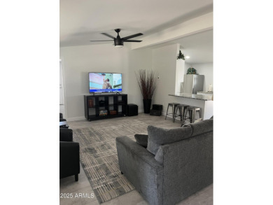 Beautifully remodeled home in the fabulous community of Sun on Sun Lakes Country Club in Arizona - for sale on GolfHomes.com, golf home, golf lot