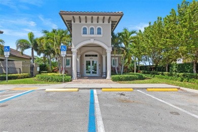 ALL AGES CONDO. Spacious and Gorgeous 1-bedroom + DEN, 1.5 on Hillcrest Golf and Country Club in Florida - for sale on GolfHomes.com, golf home, golf lot
