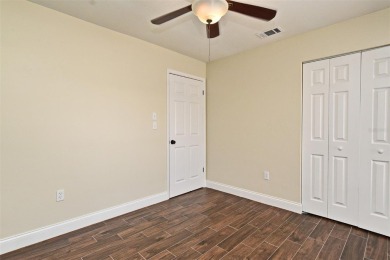 This home offers resort style living all year long!!!!  Ventura on Ventura Country Club in Florida - for sale on GolfHomes.com, golf home, golf lot