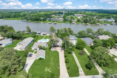 Escape to your relaxing waterfront retreat, just over an hour on Lake Kiowa Golf Course in Texas - for sale on GolfHomes.com, golf home, golf lot