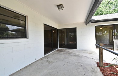 This home offers resort style living all year long!!!!  Ventura on Ventura Country Club in Florida - for sale on GolfHomes.com, golf home, golf lot
