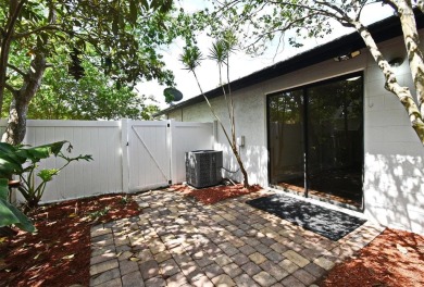 This home offers resort style living all year long!!!!  Ventura on Ventura Country Club in Florida - for sale on GolfHomes.com, golf home, golf lot