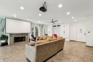 Welcome to Your Private Nature Retreat! Tucked away on a quiet on Oak Meadows Golf Club in Illinois - for sale on GolfHomes.com, golf home, golf lot