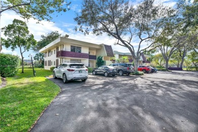 RENOVATED 3 - 2 CONDO WITH UPDATED ITALIAN KITCHEN, GRANITE on Palm-Aire Country Club and Resort - Palms in Florida - for sale on GolfHomes.com, golf home, golf lot