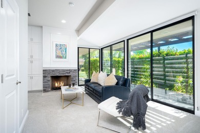 All the ingredients of a luxurious FIVE STAR desert retreat. As on The Springs Country Club in California - for sale on GolfHomes.com, golf home, golf lot