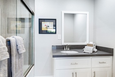 All the ingredients of a luxurious FIVE STAR desert retreat. As on The Springs Country Club in California - for sale on GolfHomes.com, golf home, golf lot