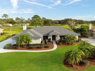 This Winter Haven home located in Plantations neighborhood of on Cypresswood Golf and Country Club in Florida - for sale on GolfHomes.com, golf home, golf lot