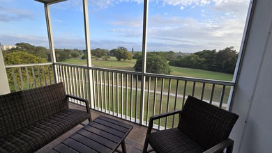 This amazing unit is Back on the Market! The Buyers Finances on Palm-Aire Country Club and Resort - Palms in Florida - for sale on GolfHomes.com, golf home, golf lot