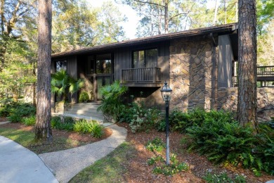 Here is your opportunity to live on the 8th hole of Valdosta on Valdosta Country Club in Georgia - for sale on GolfHomes.com, golf home, golf lot