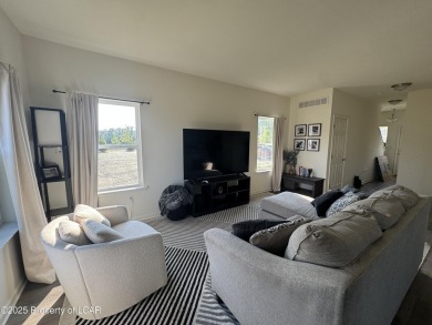 Like new (9 months old). Lovely & cozy townhouse on a corner lot on Sand Springs Country Club in Pennsylvania - for sale on GolfHomes.com, golf home, golf lot