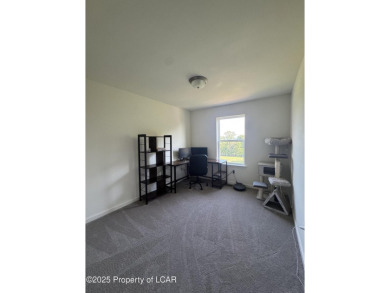 Like new (9 months old). Lovely & cozy townhouse on a corner lot on Sand Springs Country Club in Pennsylvania - for sale on GolfHomes.com, golf home, golf lot