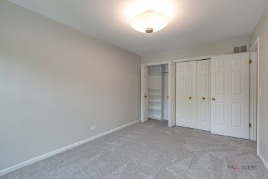MOVE-IN READY TWO-STORY COLONIAL SITUATED ON A QUIET CUL-DE-SAC on Sportsmans Country Club in Illinois - for sale on GolfHomes.com, golf home, golf lot