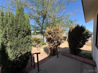MUST SEE!! Charming and Well Taken Care Of Site-Built Home on on Cerbat Cliffs Golf Course in Arizona - for sale on GolfHomes.com, golf home, golf lot